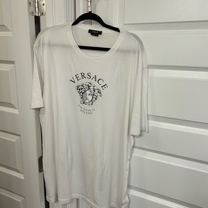 Men’s Authentic Versace T shirt